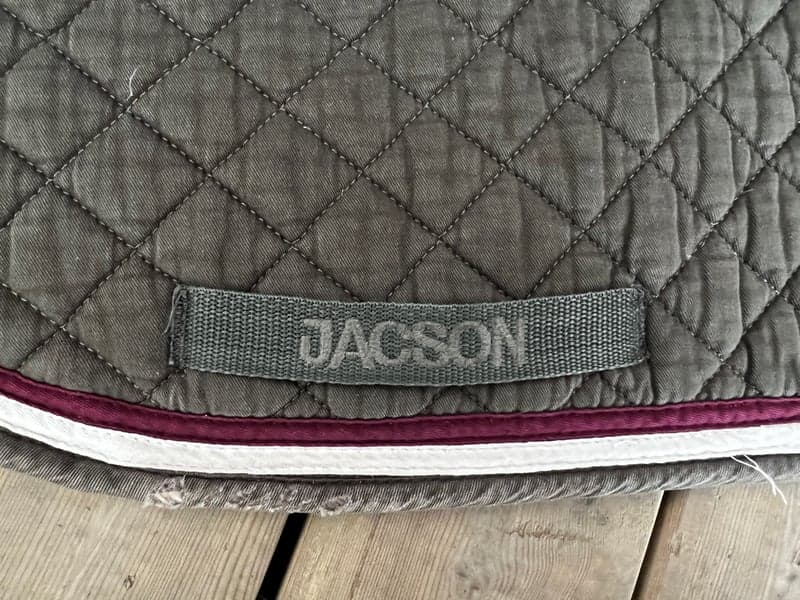 Bild 3 av Brunt schabrak