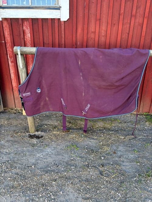 Bild av Stall täcke horsewere 
