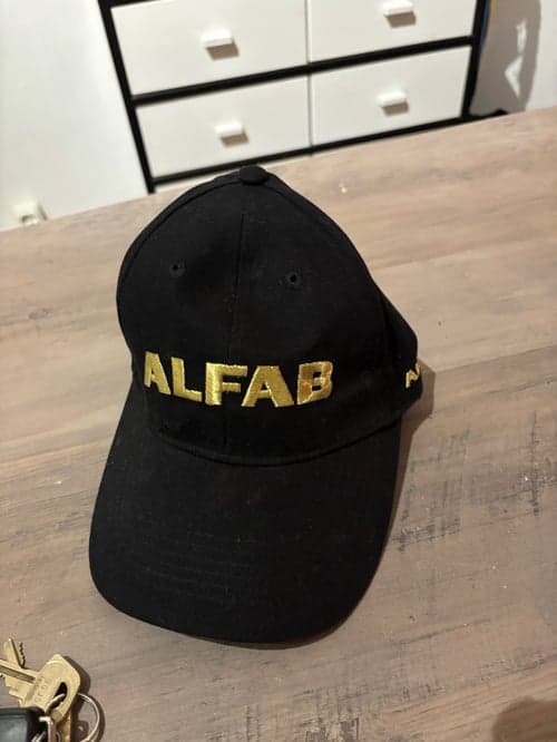 Bild av Svart keps från ALFAB