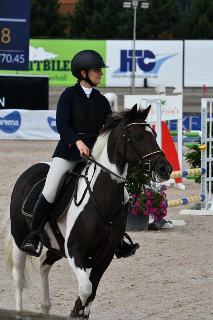 Media 2 av Newbawn Apache