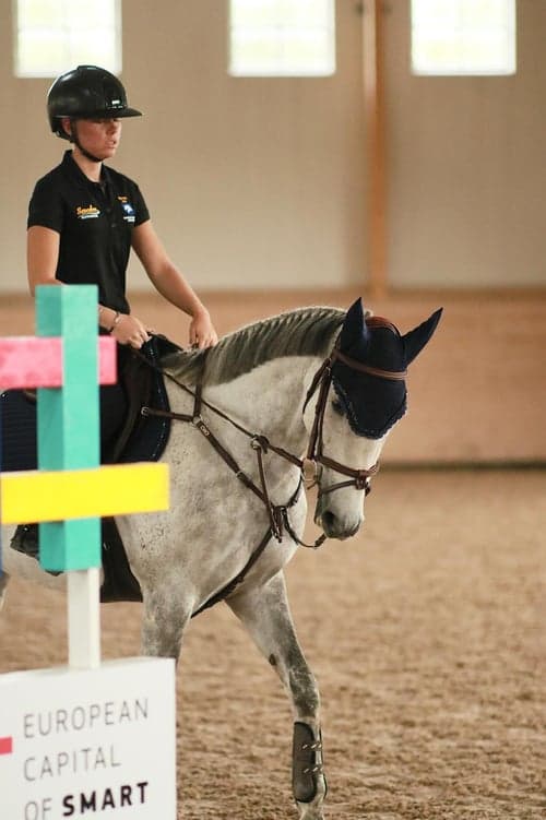 Bild av 7-åring med toppstam 