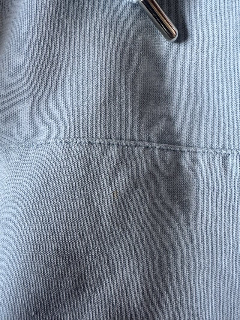 Bild 4 av Ljusblå falsterbohoodie