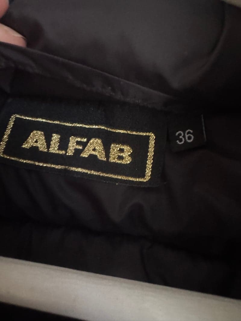Bild 3 av Svart väst från ALFAB