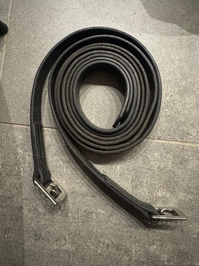 Media 2 av Svarta stigläder 135 cm