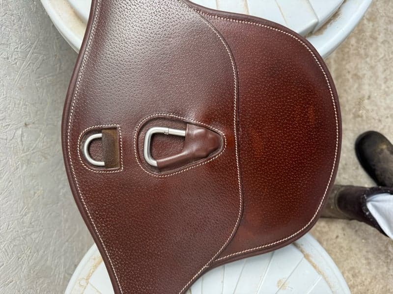 Bild 3 av Brun sadelgjord ifrån Equality Line