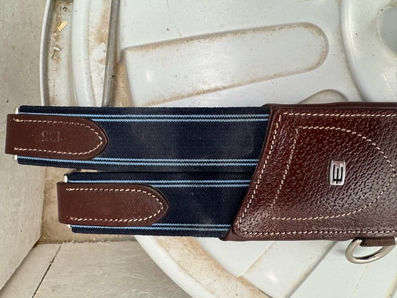 Bild 4 av Brun sadelgjord ifrån Equality Line