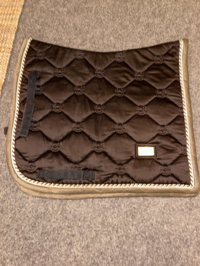 Bild 1 av Brunt schabrak