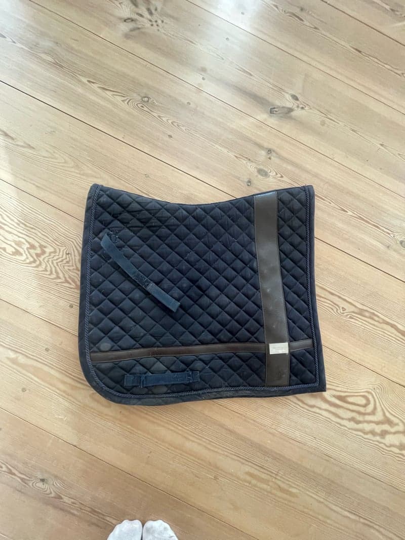 Image 3 of Mörkblått schabrak från Equestrian Stockholm