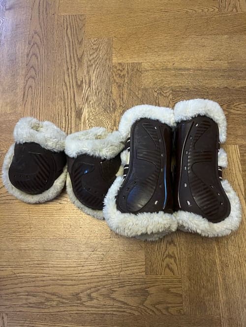 Bild av Bruna benskydd med fluff