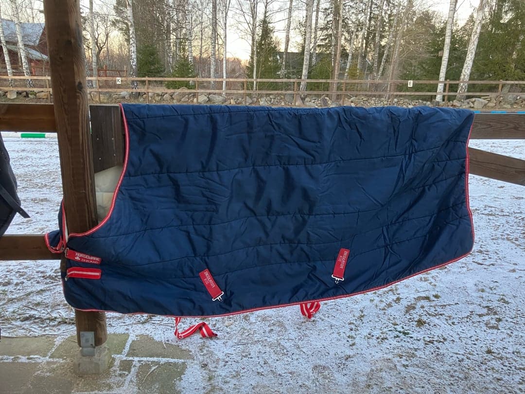 Bild 1 av Horseware stalltäcke 