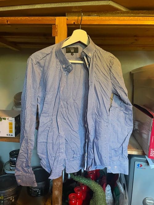 Image of Blårutig skjorta från Spooks