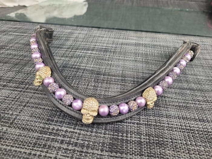 Media 1 av Black browband