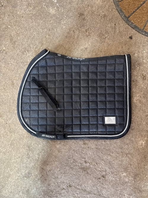 Bild av Svart schabrak från SD Design