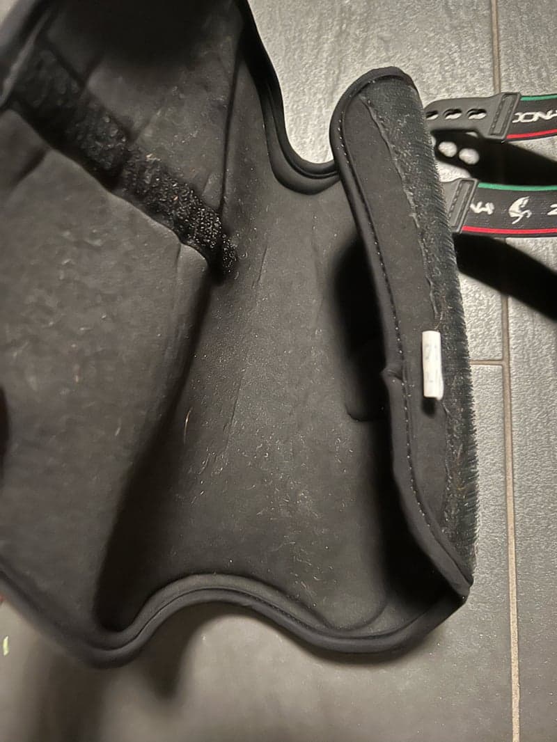 Bild 3 av Svarta benskydd från Zandona