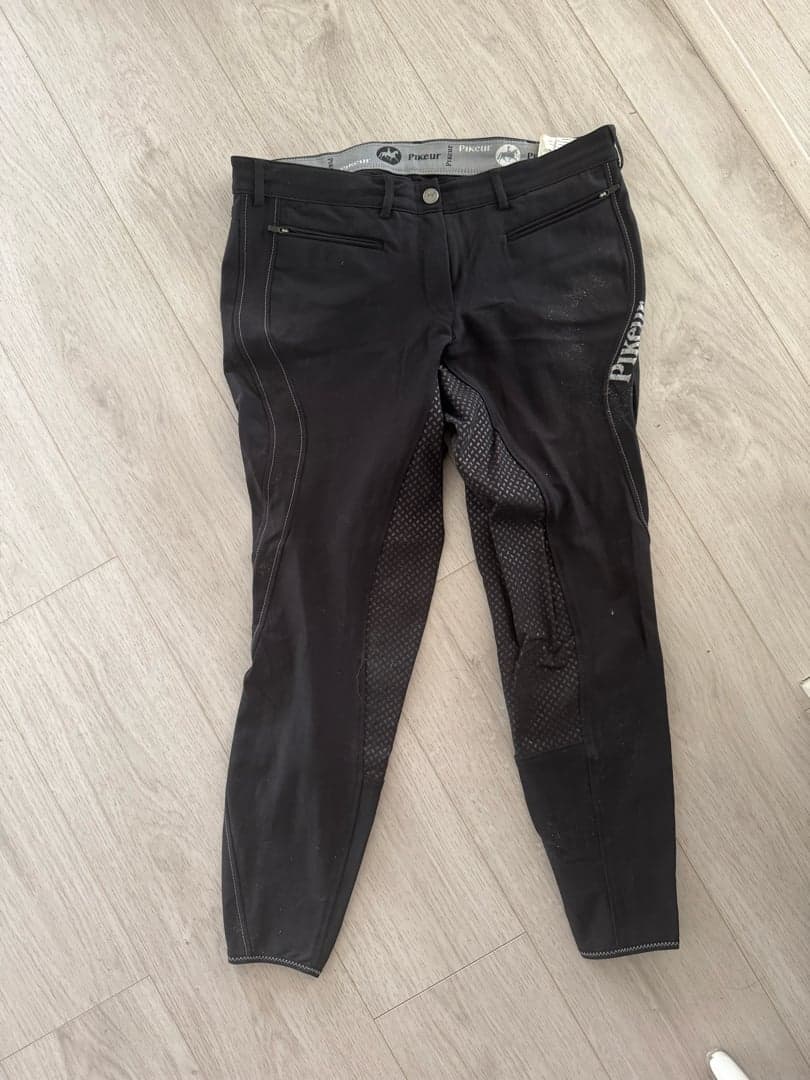Bild 1 av Svarta ridbyxor från Pikeur