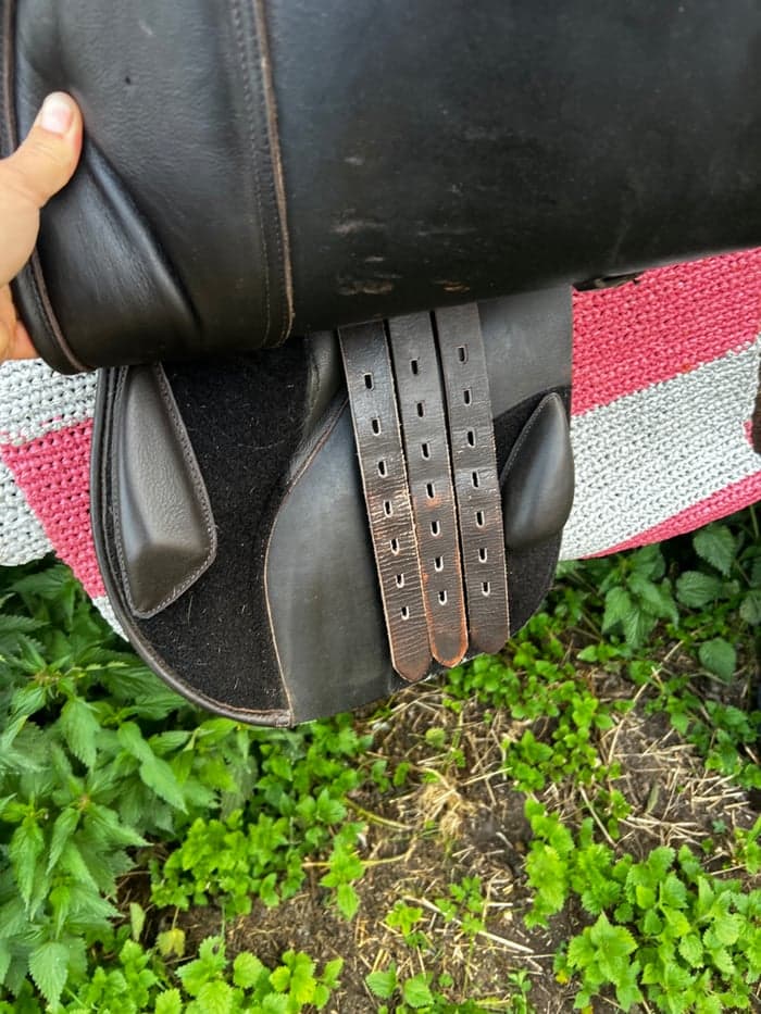 Media 2 av Mörkbrun Fairfield sadel 16” 35