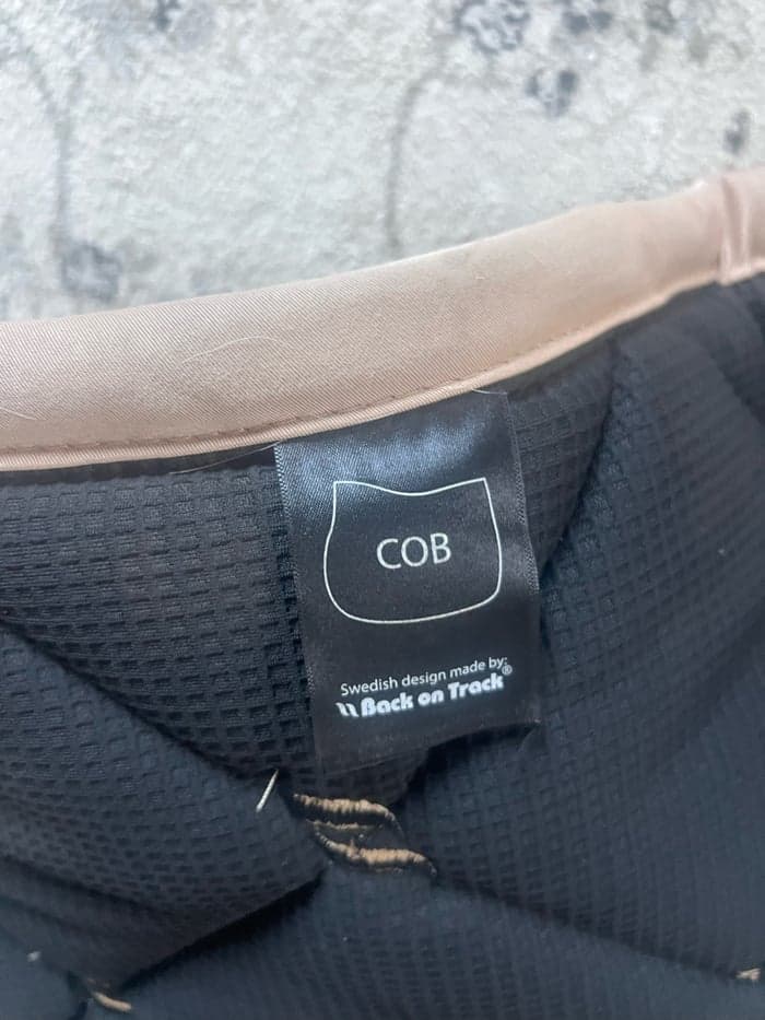 Media 9 av Beige/Guld schabrak