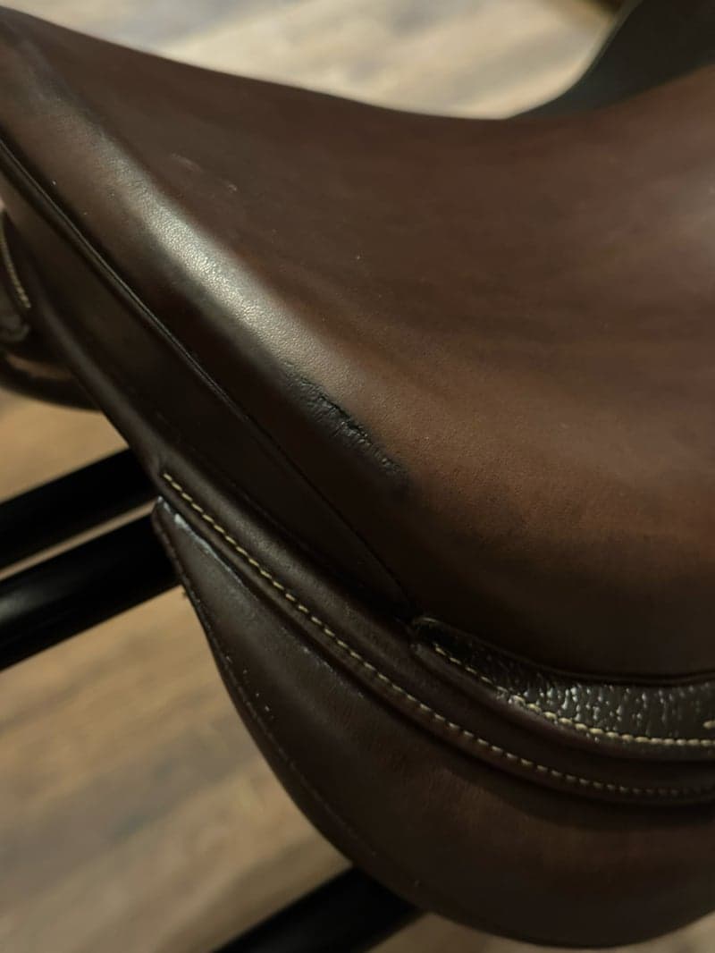 Bild 3 av Brun sadel från lippo 15,5