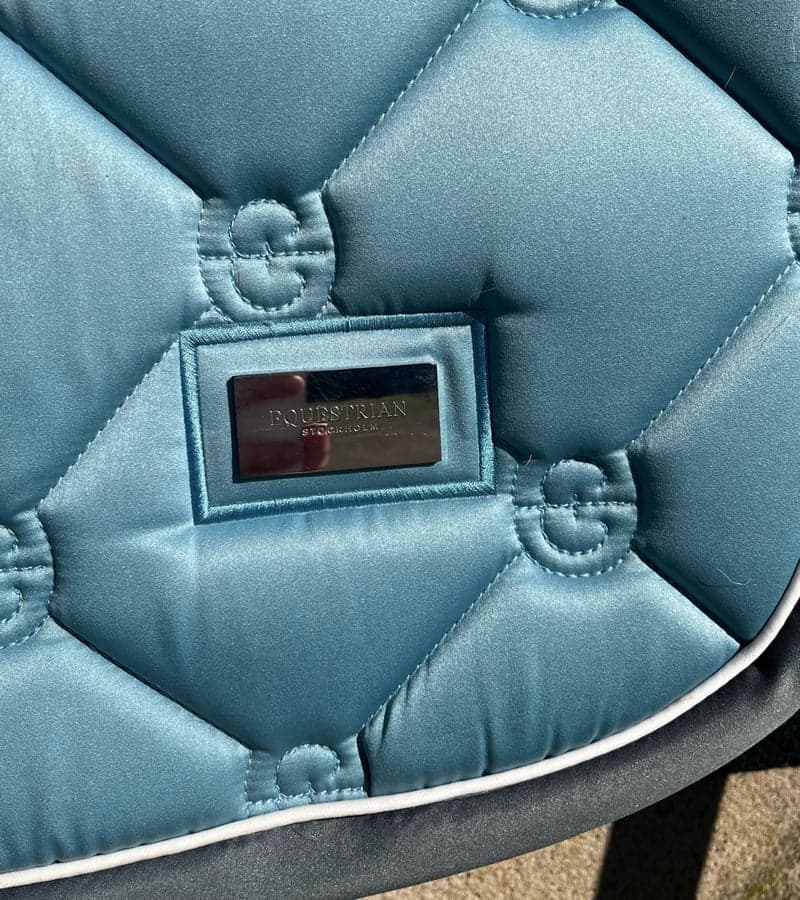 Bild 2 av Blått Equestrian Stockholm COB