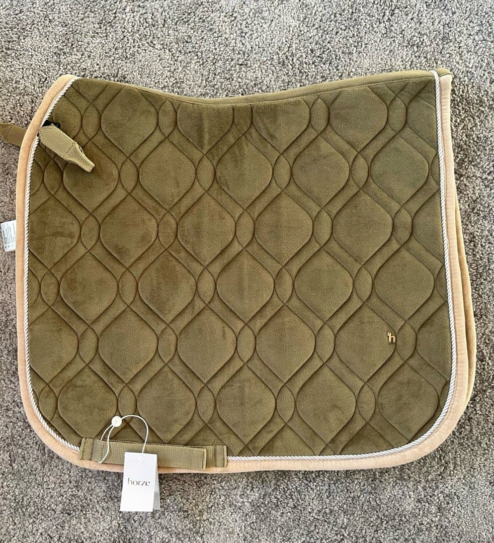 Bild 1 av Olivgrönt dressyrschabrak från Horze