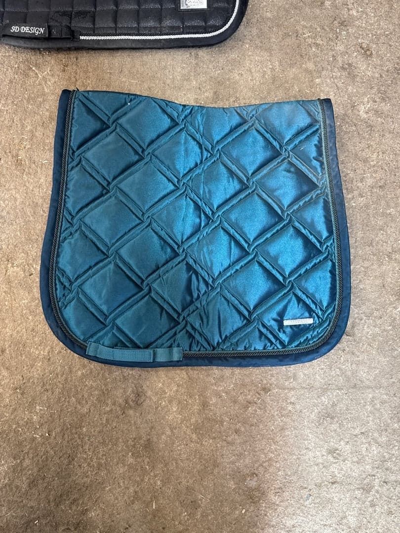 Image 1 of Grön schabrak Dressyr