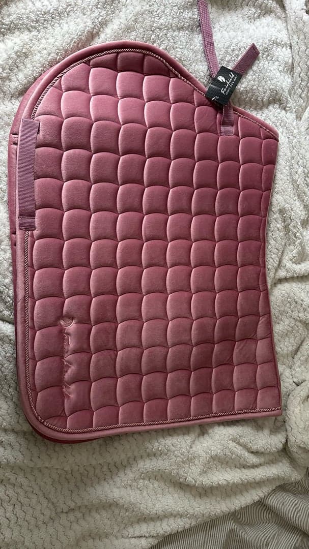 Bild 1 av Rosa schabrak från Fairfield