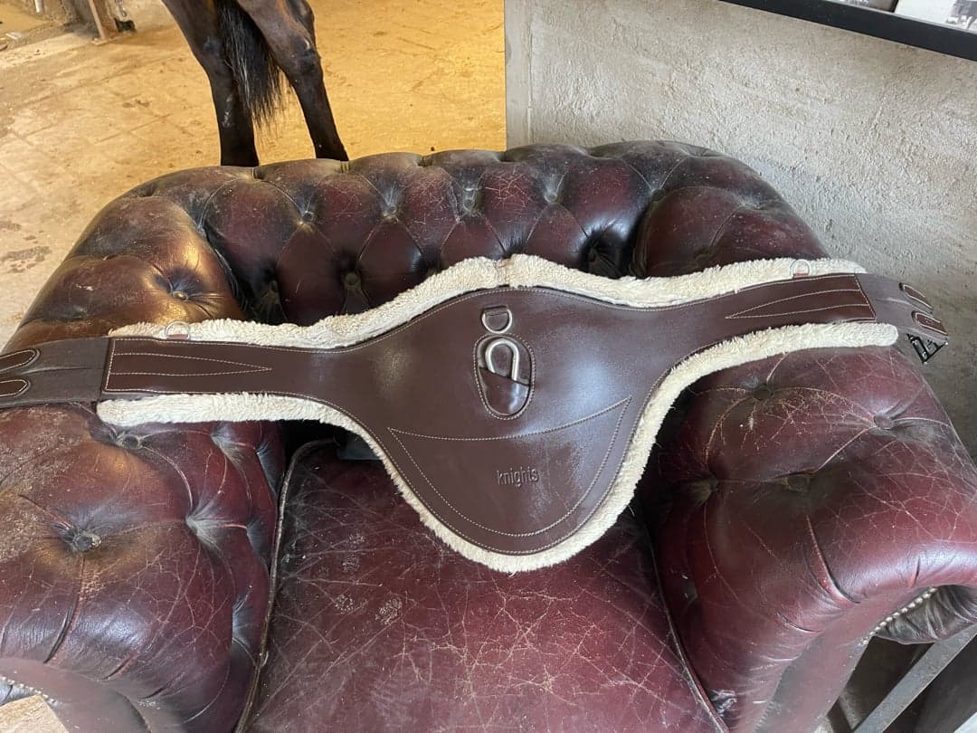 Bild 1 av Knights Magplatta 