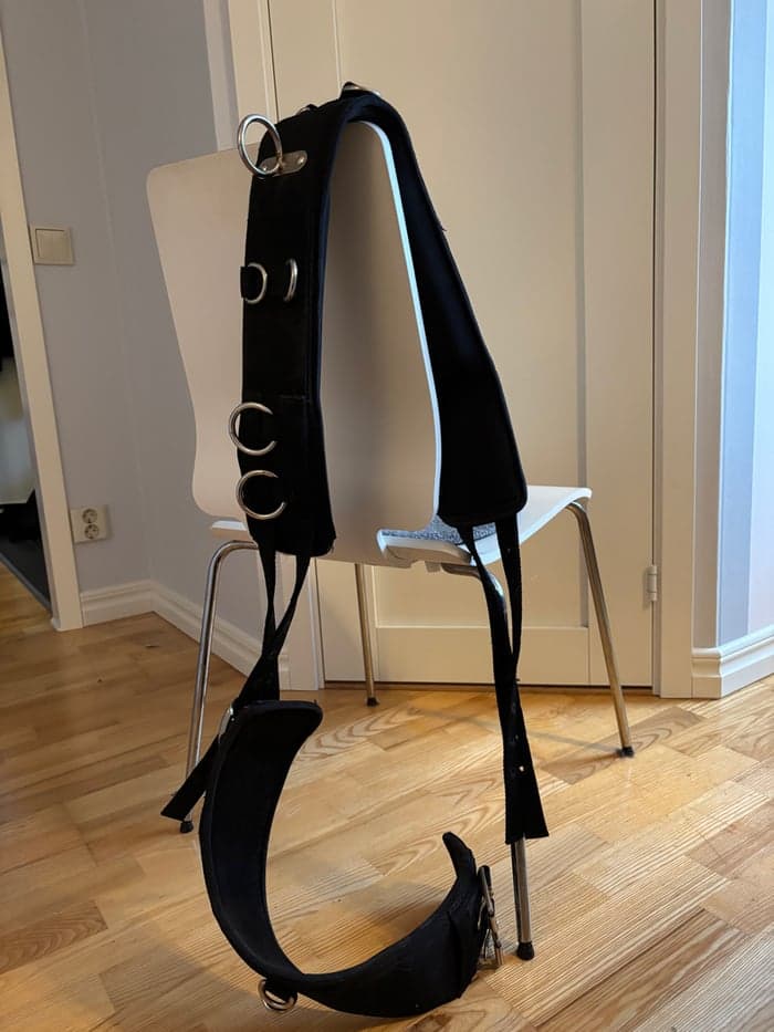 Media 1 av Svart tömkörningsgjord