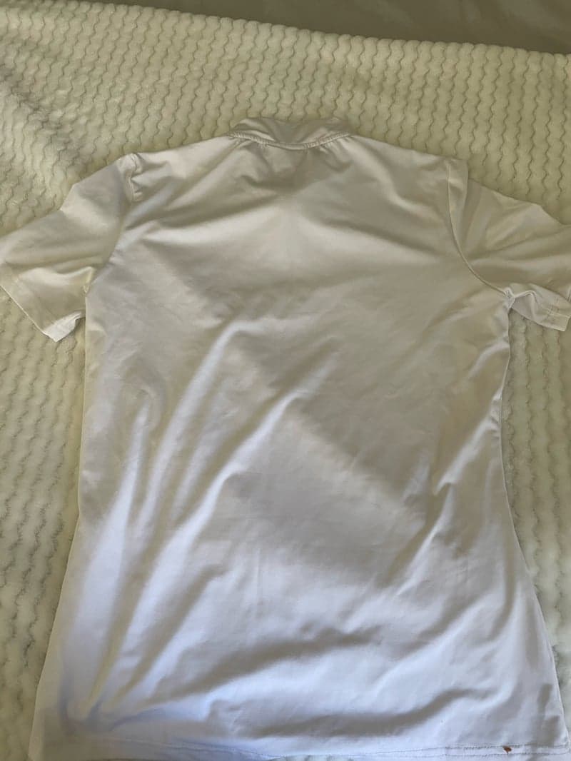 Bild 4 av Vit tävlings T-shirt med fin detalj