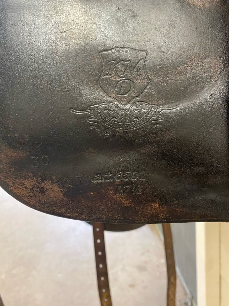 Bild 2 av Brun dressyrsadel