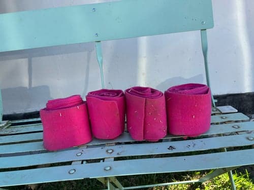 Bild av Rosa benlindor