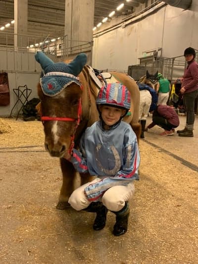 Inlägg 80 av Galopp med titeln Smevallens Furir - Ella Forsmark