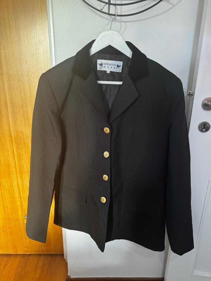 Bild 1 av Svart tävlings kavaj från Söhagen WEAR