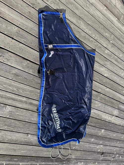 Bild av Blått stalltäcke från Finn-Tack
