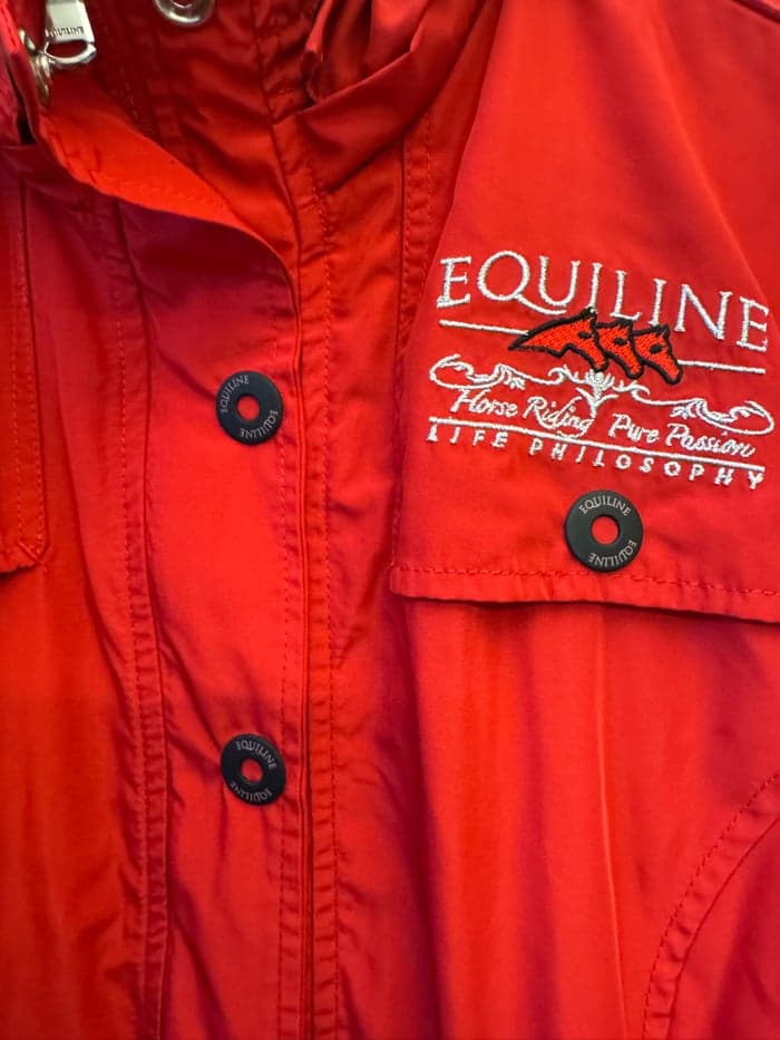 Media 2 of Supersnygg röd jacka från Equiline
