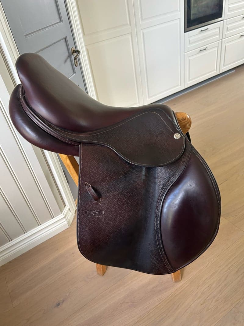 Image 2 of Brun CWD sadel