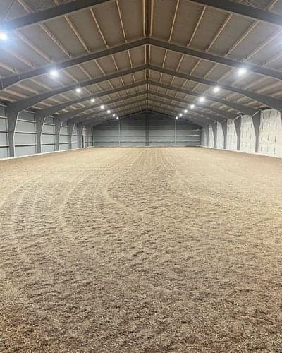 Post 5 of Belgian Sport Horse with title Nytt ridhus