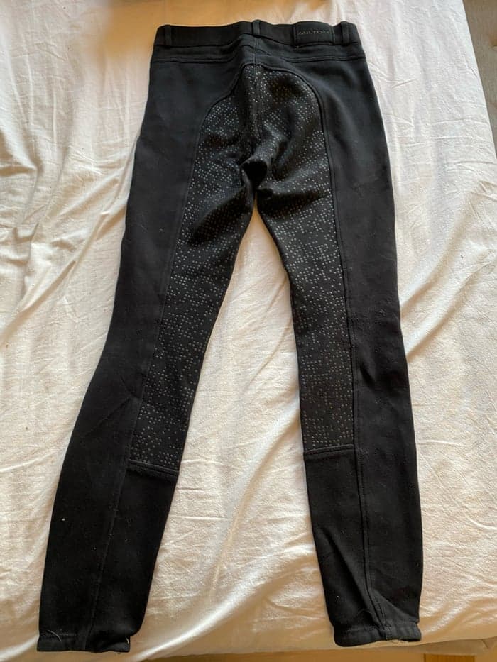 Media 2 av Svarta ridbyxor från Milton