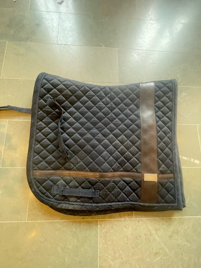 Media 1 av Equestrian Stockholm schabrak