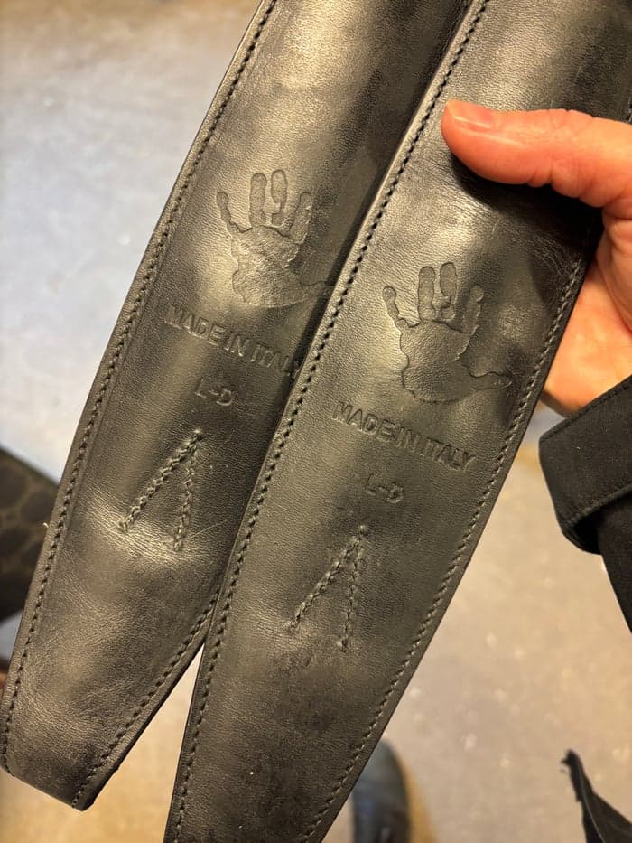 Media 5 av Svart Stigbygel