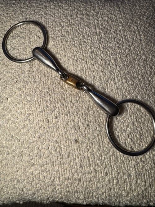 Bild av Tredelat bett med mässing i mitten, 13.5 