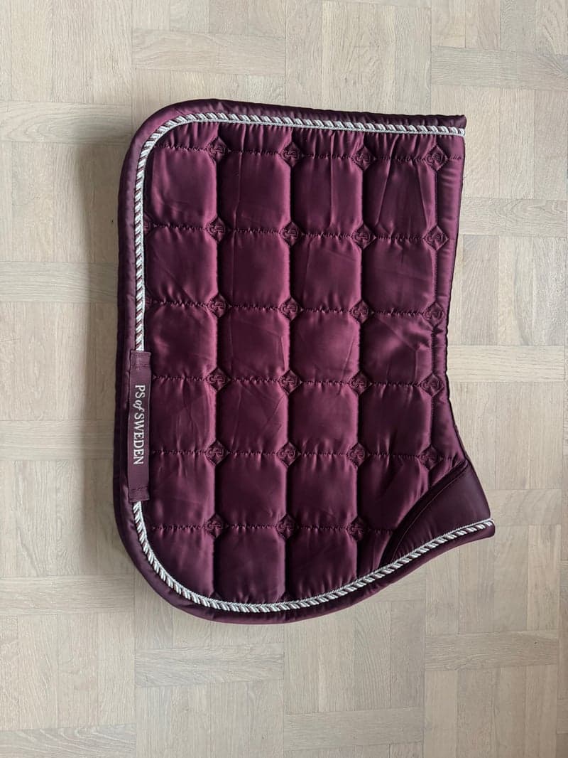 Image 2 of Vinrött schabrak från PS of Sweden