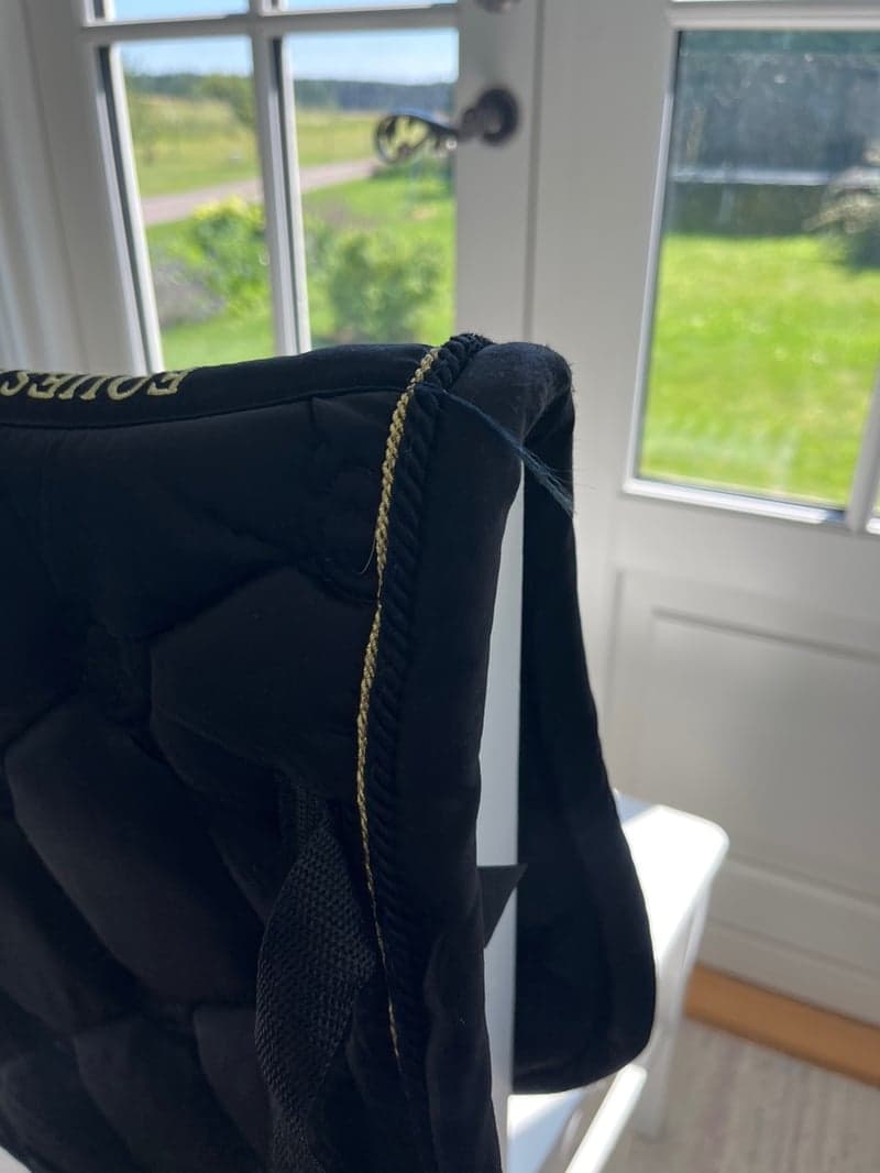 Bild 2 av Svart schabrak equestrian stocholm + huva 