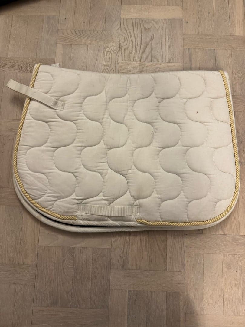 Bild 1 av Beige schabrak