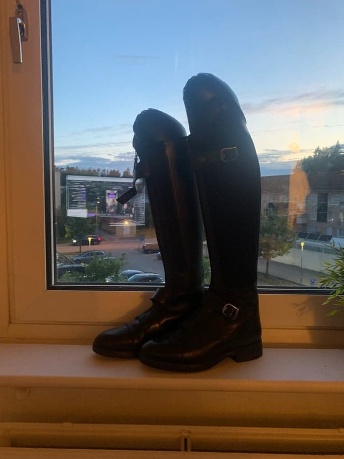 Media 6 av Oanvända ridstövlar