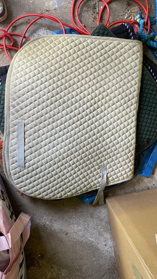 Bild av Beige schabrak