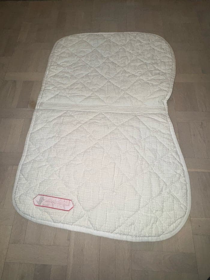 Media 3 of Vitt schabrak från Equipe