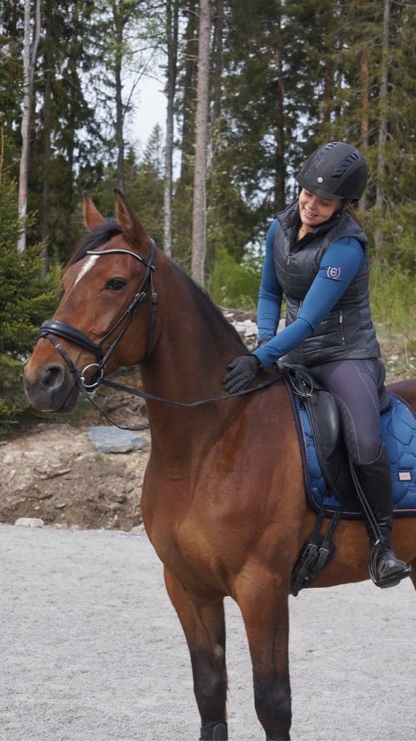 Bild 1 av Forrest Sting