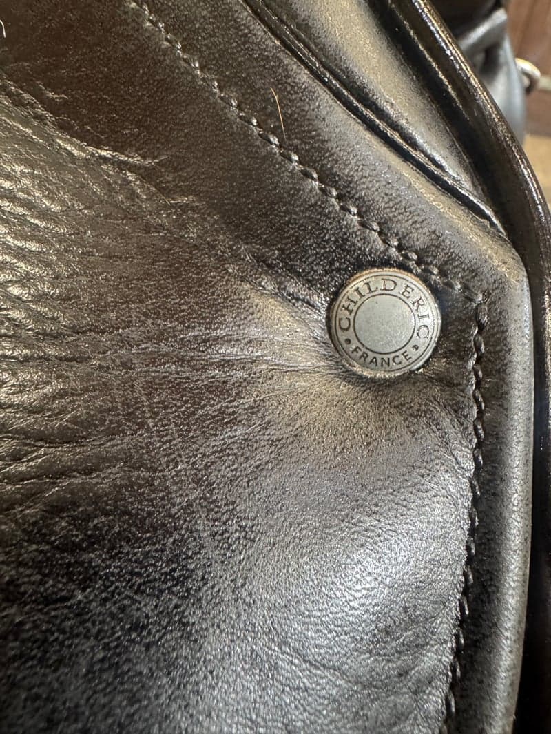 Bild 3 av Dressyrsadel 17 från Cilderic