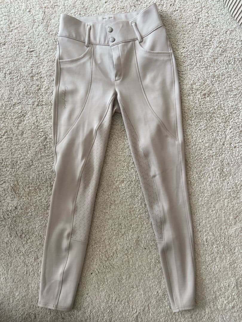 Image 1 of Beige ridbyxor 